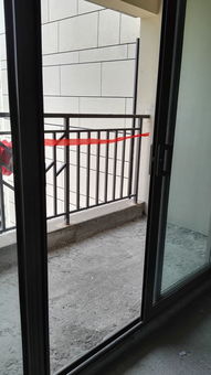 洛陽(yáng)升龍城封陽(yáng)臺(tái)精品案例 好門(mén)窗，好風(fēng)景，樂(lè)尼門(mén)窗開(kāi)啟品質(zhì)生活新視界