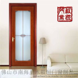 品質(zhì)之選 樂(lè)尼門(mén)窗優(yōu)質(zhì)烤漆實(shí)木復(fù)合玻璃門(mén)初見(jiàn)